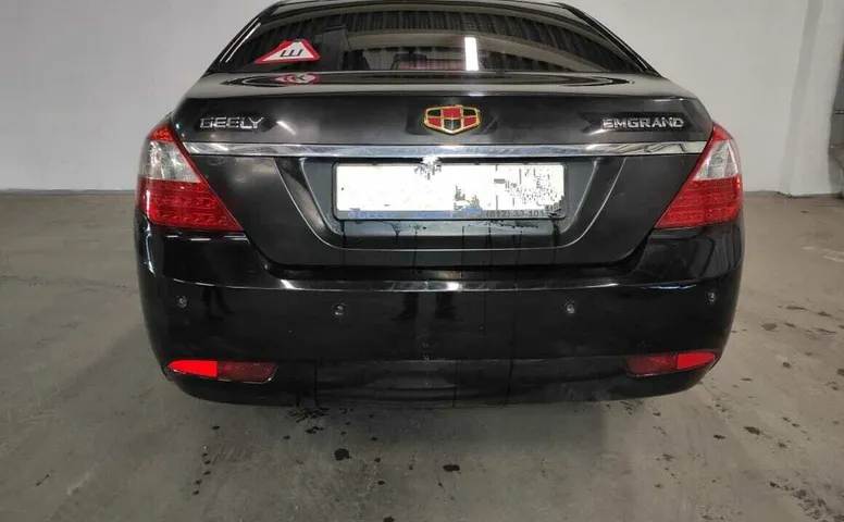 Geely EMGRAND 1.8 MT (126 л.с.)