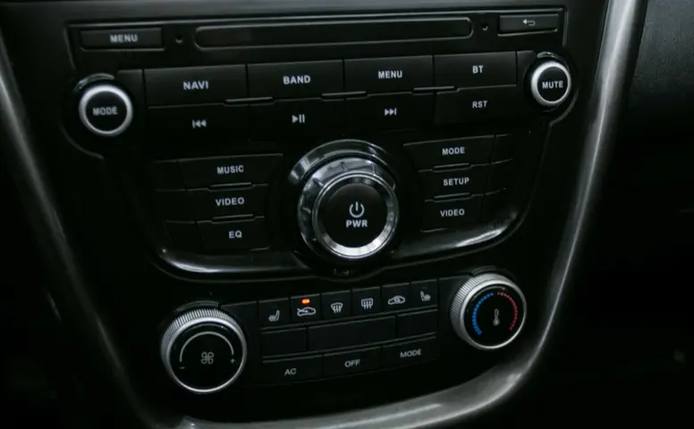 FAW Besturn X80