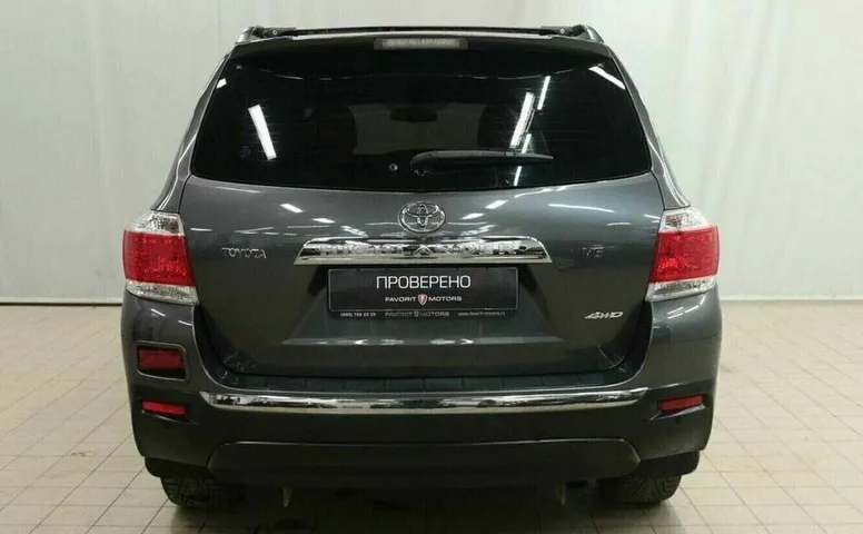 Toyota highlander