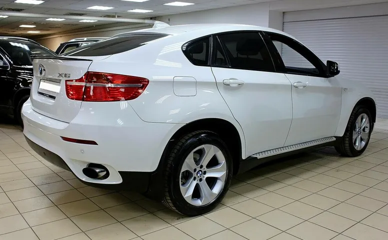 BMW X6 35i I (E71)
