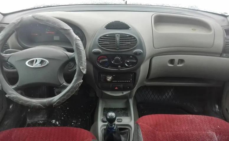 LADA (ВАЗ) KALINA 1.6 MT (81 л.с.)