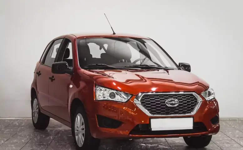 Datsun mi-DO