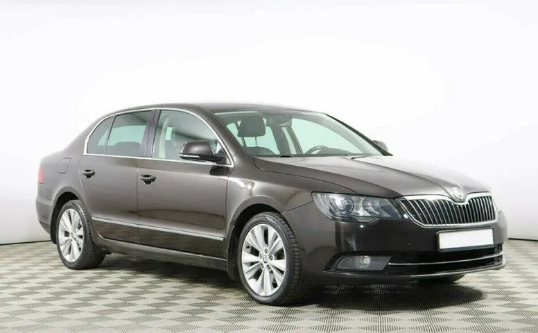 Skoda Superb 1.8 Робот
