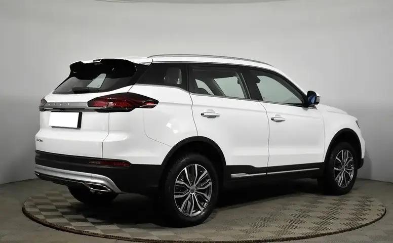 Geely Atlas Pro