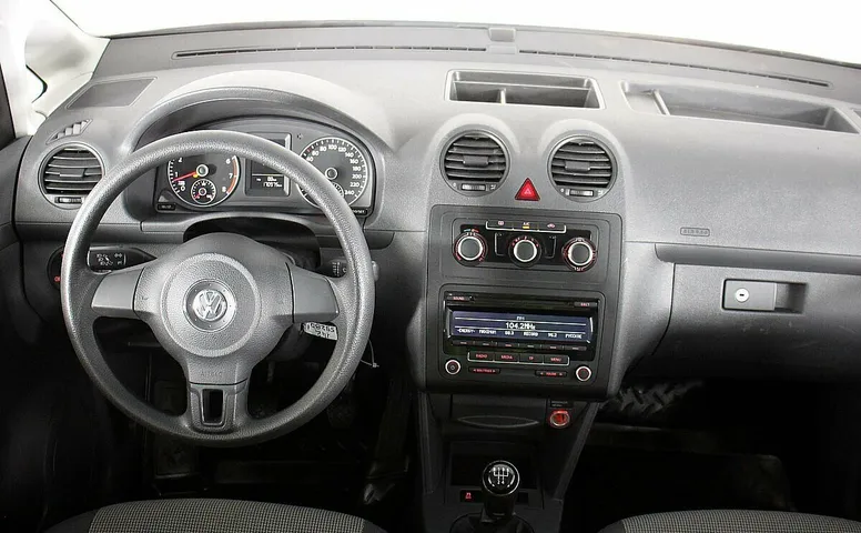 Volkswagen Caddy III Рестайлинг