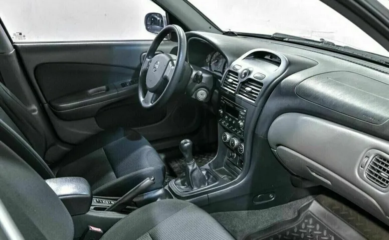 Nissan almera classic