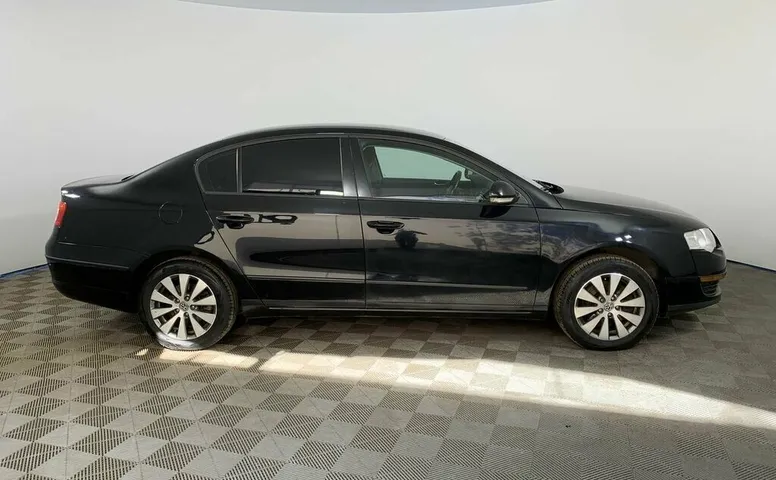 Volkswagen Passat B6