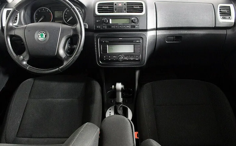 Skoda Fabia II
