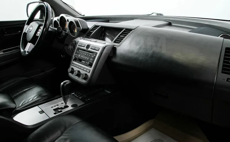 Nissan Murano, 1 поколение