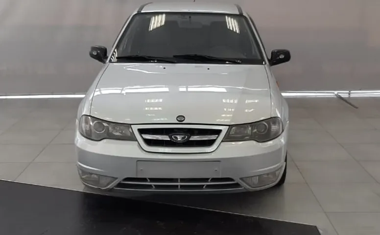 Daewoo NEXIA 1.6 MT (109 л.с.)