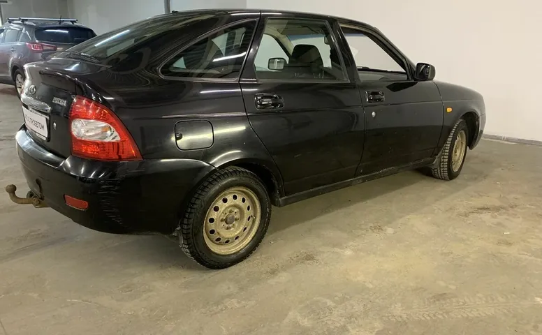 LADA (ВАЗ) 2170 1.6 MT (98 л.с.)