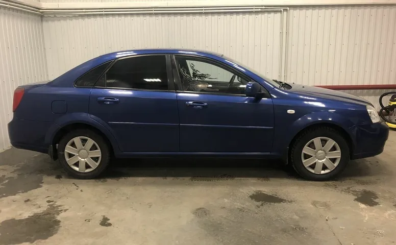 Chevrolet LACETTI 1.4 MT (94 л.с.)