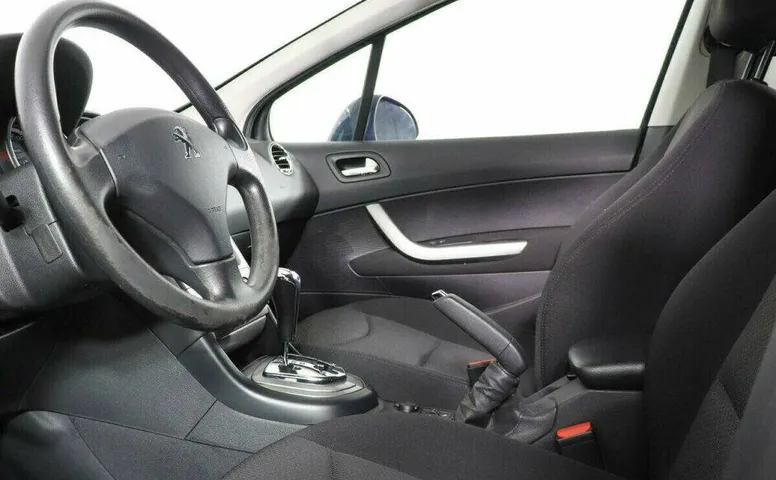 Peugeot 408 1.6 Автомат