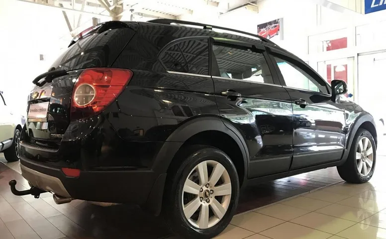 Chevrolet Captiva, I