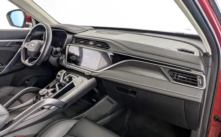 Geely Atlas Pro