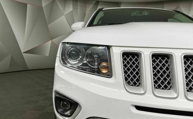 Jeep Compass 2.4 AT AWD (170 л.с.) Белый