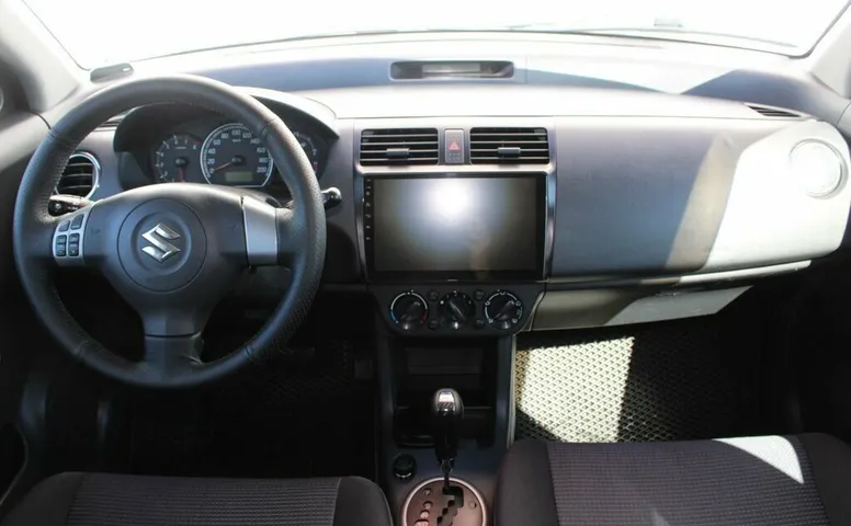 Suzuki Swift III