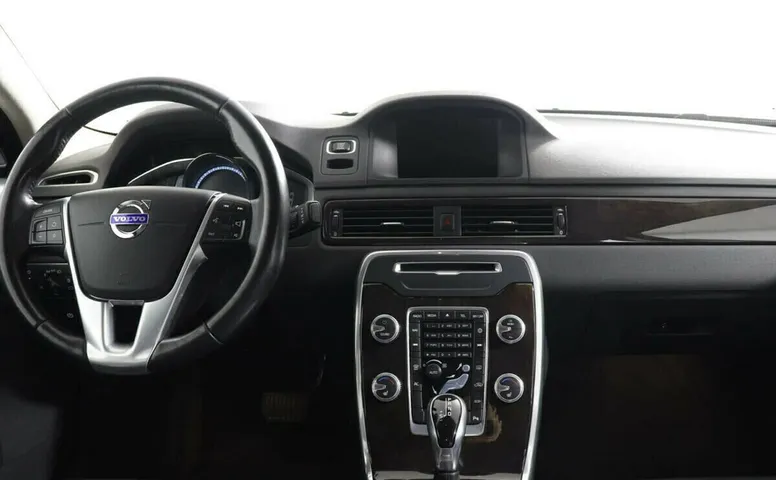 Volvo S80 II Рестайлинг 2
