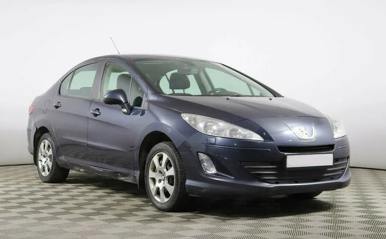 Peugeot 408 I