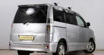 Toyota Voxy, 1 поколение
