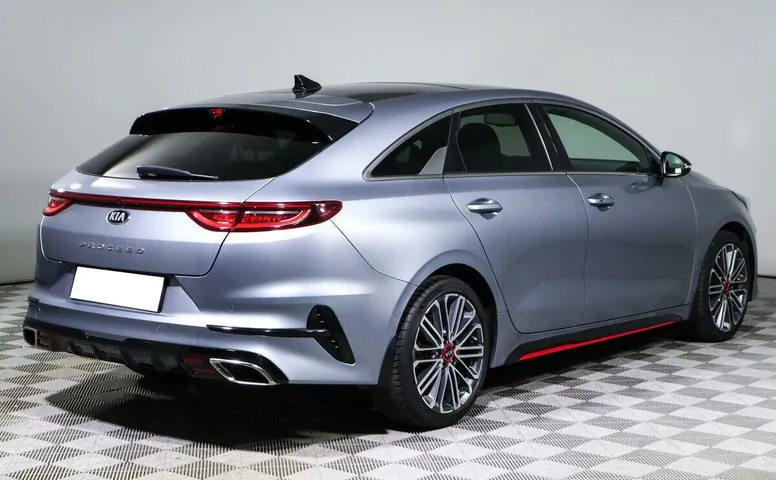 Kia Proceed