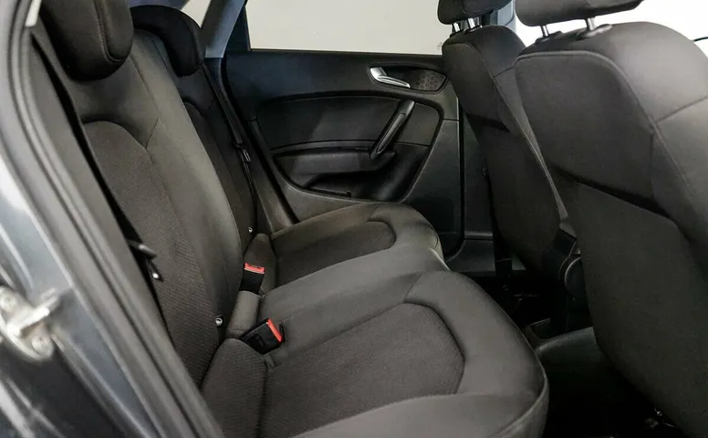 Audi A1 I (8X) Рестайлинг