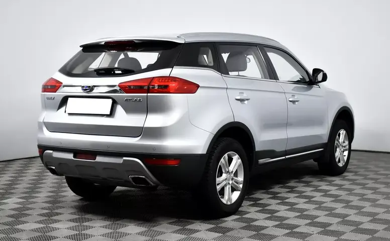 Geely Atlas