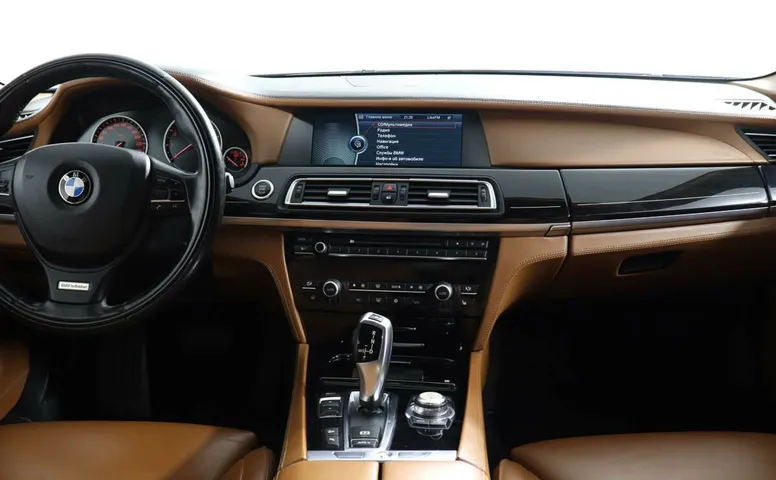BMW 7 серия