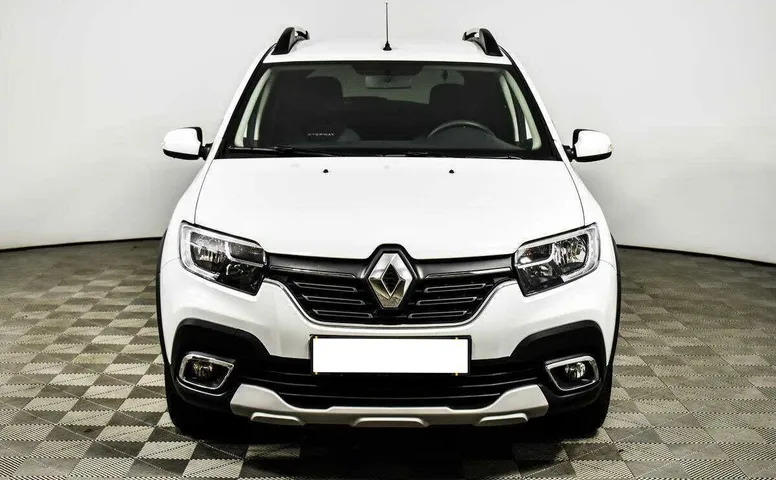 Renault sandero stepway cvt 2021 с пробегом 12 030 км