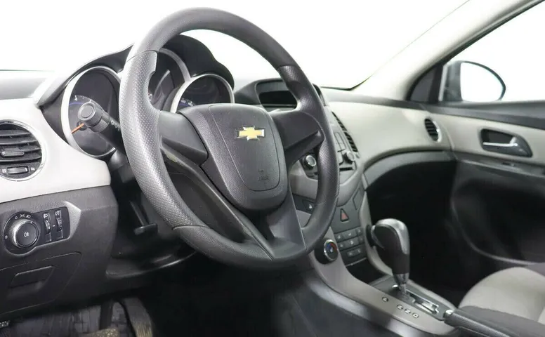 Chevrolet Cruze I