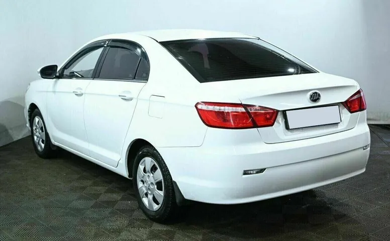 Lifan solano