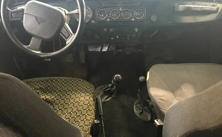 УАЗ 3151 315143 2.5d MT (86 л.с.) 4WD