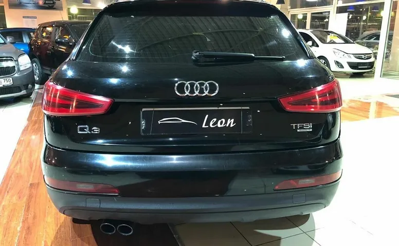 Audi Q3 I (8U)