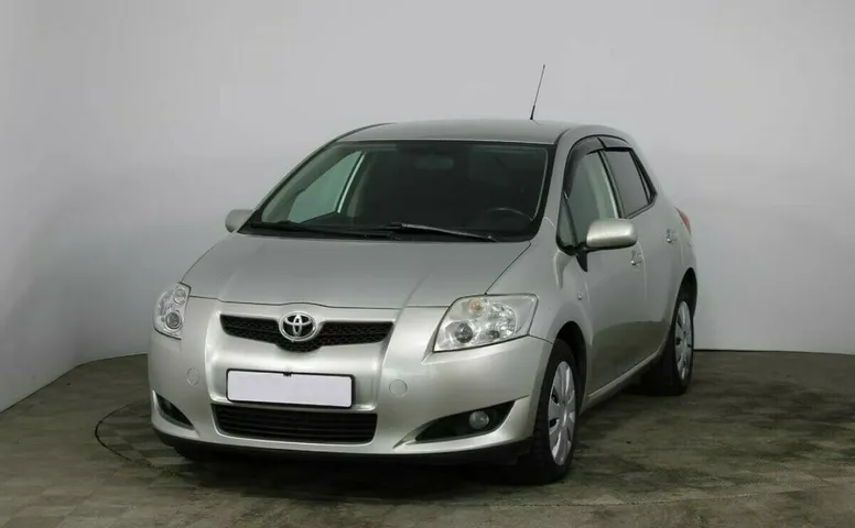 Toyota Auris I