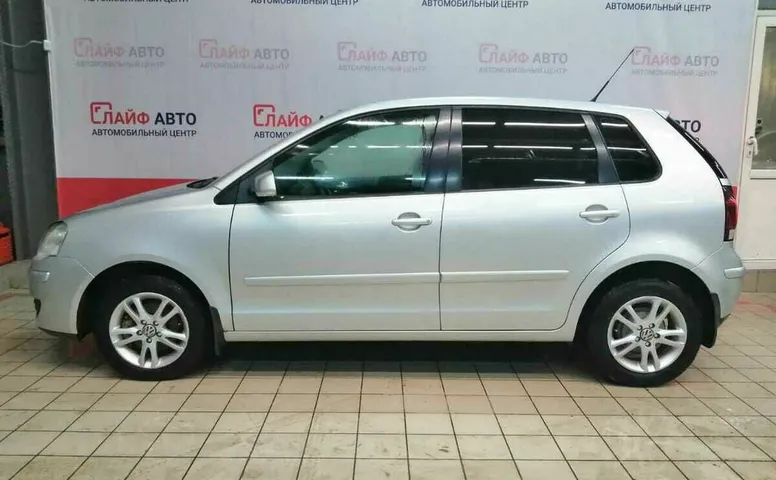 Volkswagen POLO 1.4 MT (80 л.с.)