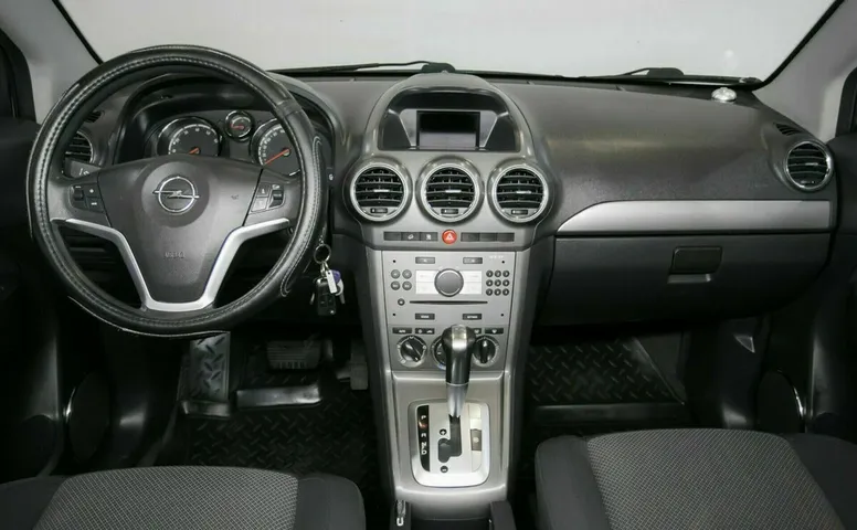 Opel antara