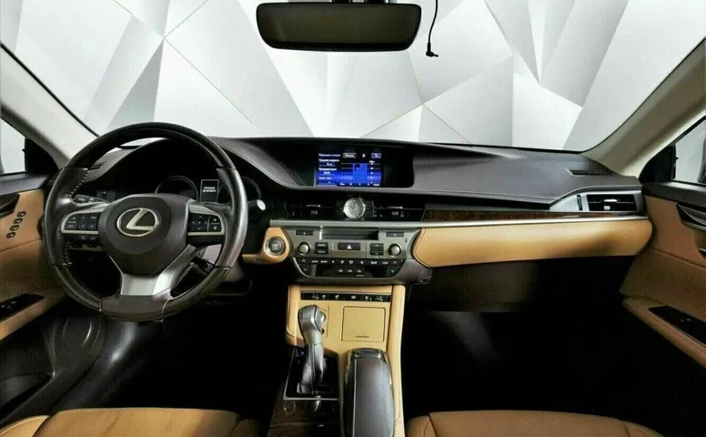 Lexus es