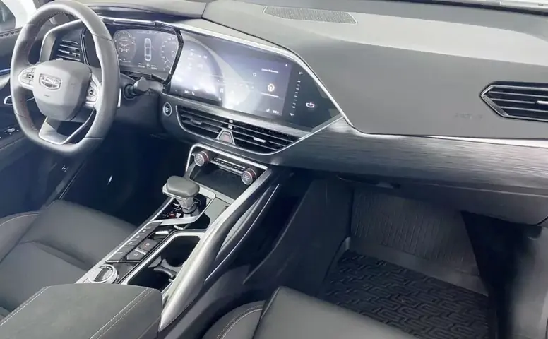 Geely Tugella