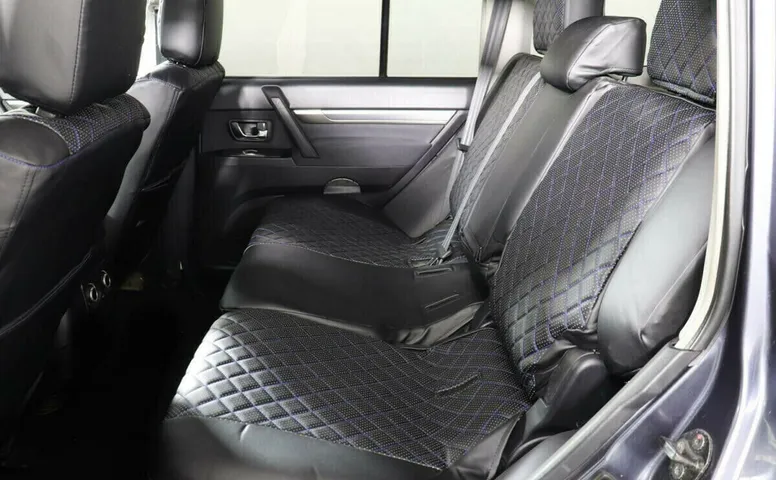 Mitsubishi Pajero IV