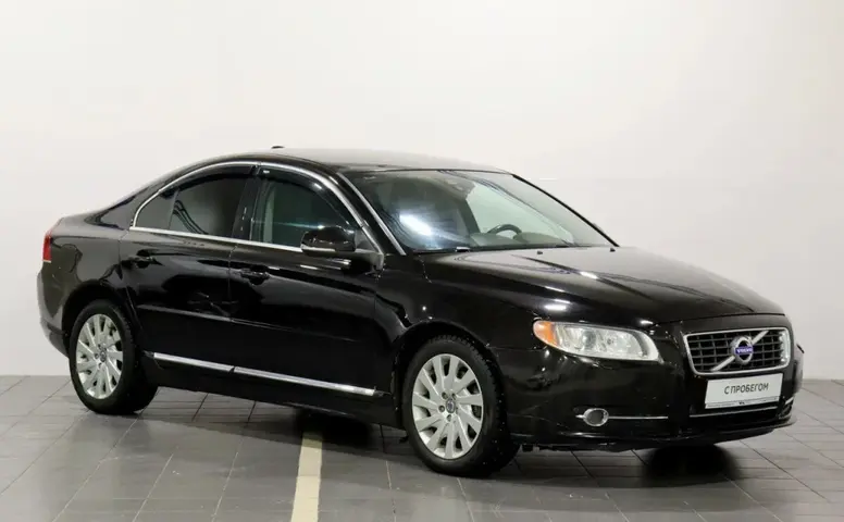 Volvo S80