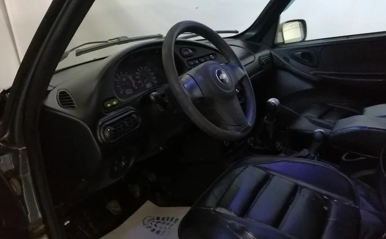Chevrolet NIVA 1.7 MT (80 л.с.) 4WD