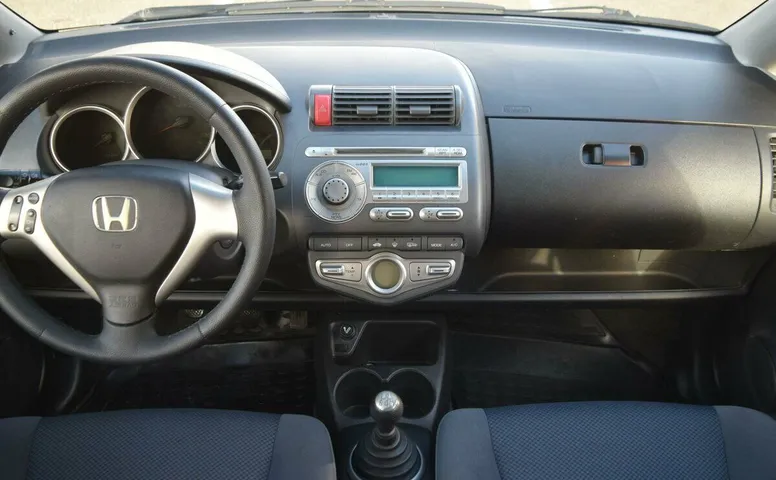 Honda Jazz I Рестайлинг