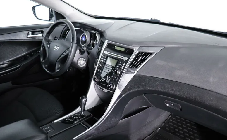 Hyundai Sonata 2.0 АКПП