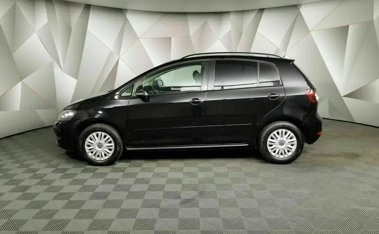 Volkswagen golf plus