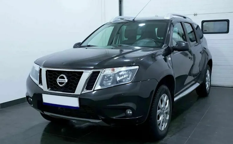Nissan terrano