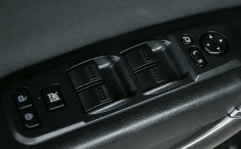 FAW Besturn X80