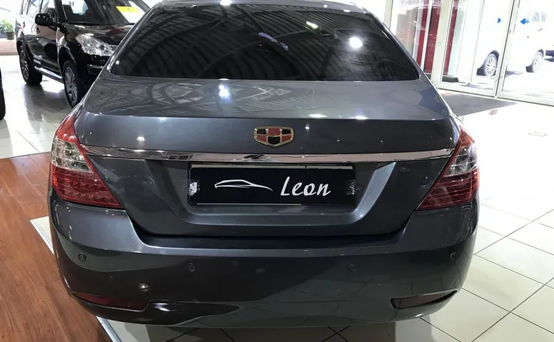Geely Emgrand EC7