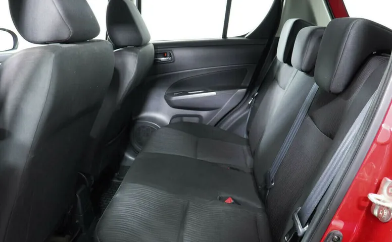 Suzuki Swift III