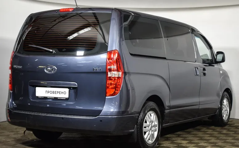 Hyundai H-1