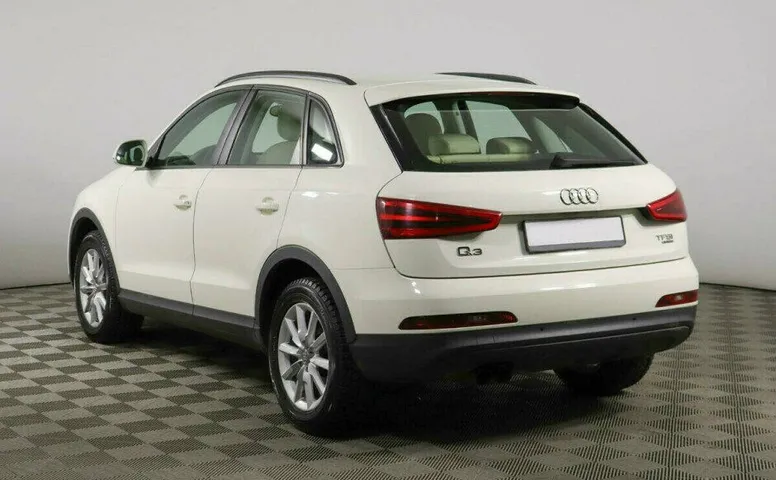 Audi Q3 2.0 Робот